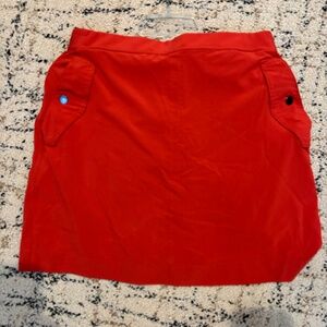 ATHLETA Vienna Cargo Skort Women's Size 12 Currant Red Activewear